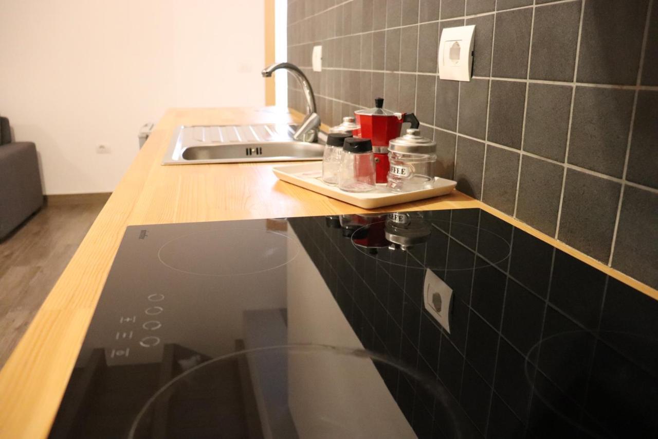 Zea Apartments Himare Eksteriør bilde